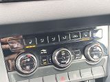 Škoda Karoq (2019) 2.0 TDI 4x4 Ambition Plus - náhled 22