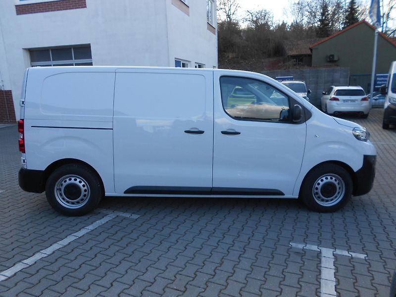 Peugeot Expert (2025) 2,0HDi MAN6 1.maj ČR - fotka 5 z 12