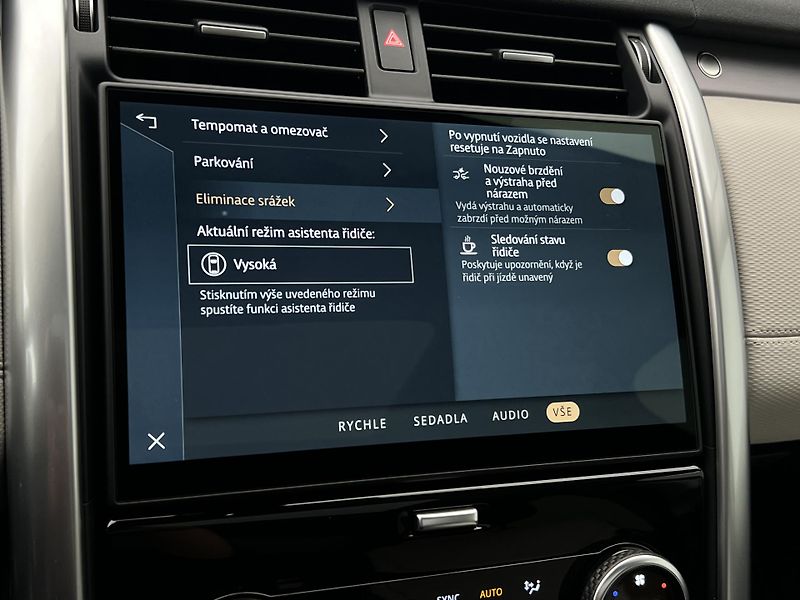 Land Rover Discovery D350 DYNAMIC SE AUT - fotka 50 z 56