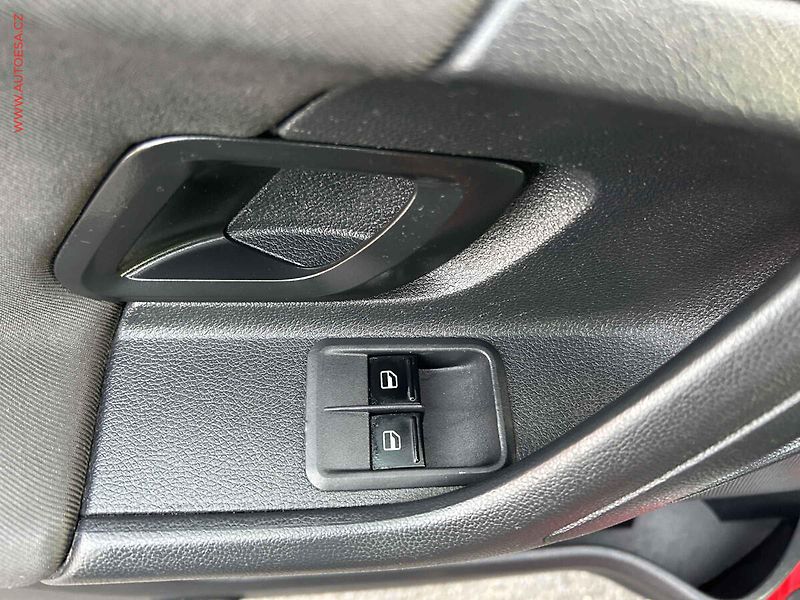 Škoda Fabia (2014) 1.6 TDi, navi, AC - fotka 11 z 15