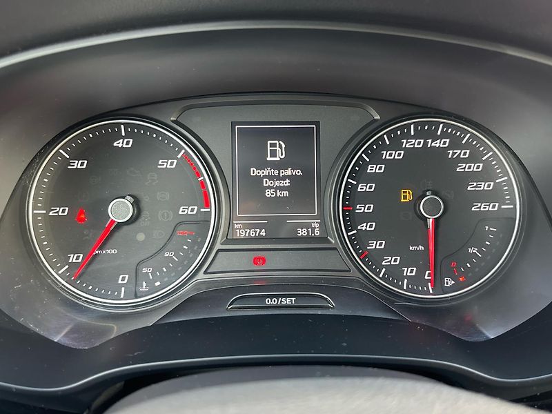 Seat Leon STYLE - fotka 11 z 25