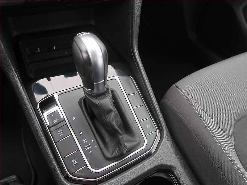Volkswagen Golf Sportsvan (2018) Highline 1.5 TSI - fotka 13 z 18
