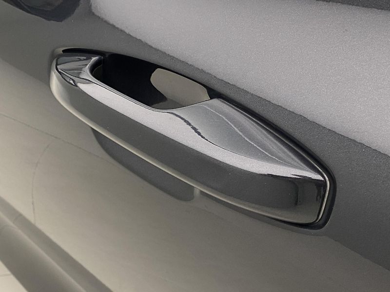 Volvo V60 D4 INSCRIPTION AUT REZERVACE - fotka 34 z 47