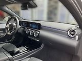 Mercedes-Benz Třídy A A-Třída 250e AMG Line - náhled 15