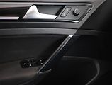 Volkswagen Golf (2016) Comfortline 1.6 TDI, Tempomat - náhled 12