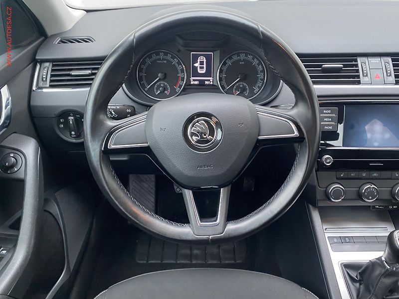 Škoda Octavia (2017) 1.6 TDi, ČR, Ambition - fotka 11 z 17
