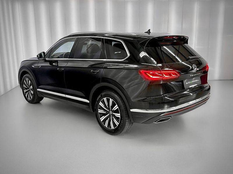 Volkswagen Touareg 3.0TDI 210 KW 4M ELEGANCE, VZD - fotka 5 z 33