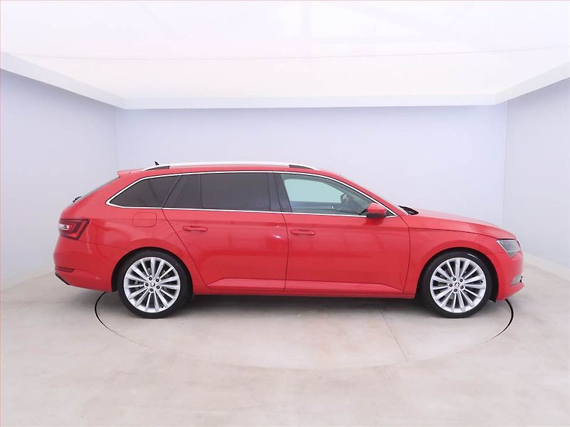 Škoda Superb (2016) Style Plus 1.4 TSI, Automat - fotka 6 z 16