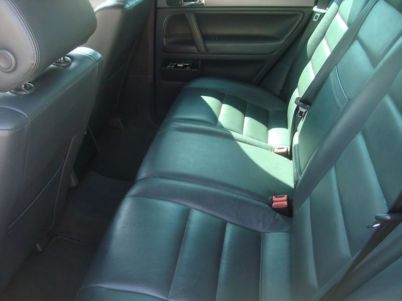 Volkswagen Touareg (2005) 3,0TDI - fotka 9 z 21