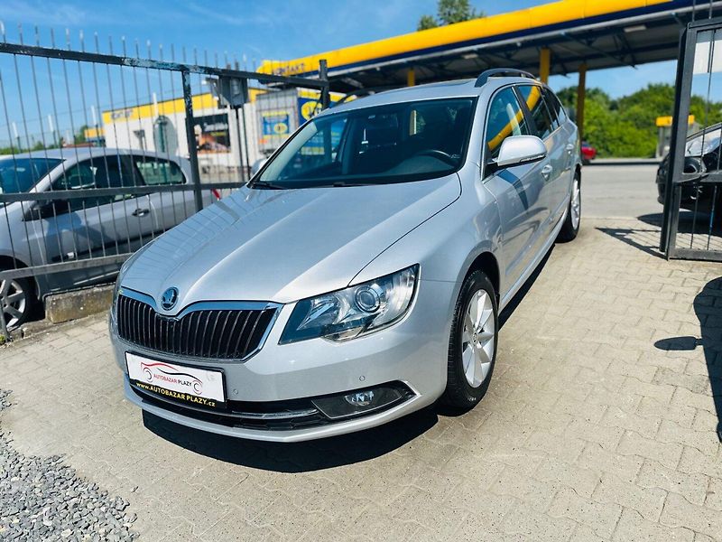 Škoda Superb (2015) 2.0TDi NAVI, GARANCE KM - fotka 2 z 12