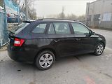 Škoda Fabia 1,0 MPi  Active - náhled 12