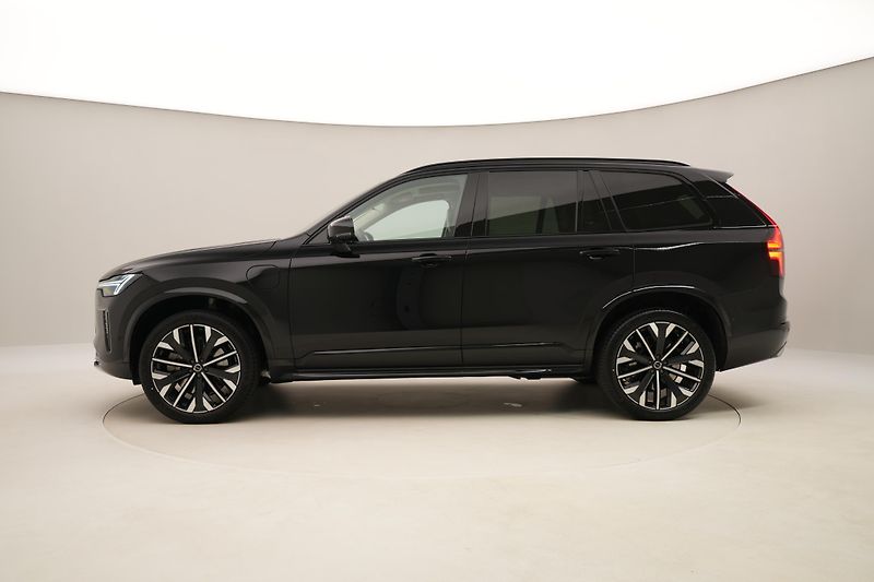 Volvo XC90 (2026) T8 AWD RECHARGE DARK ULTRA - fotka 9 z 79