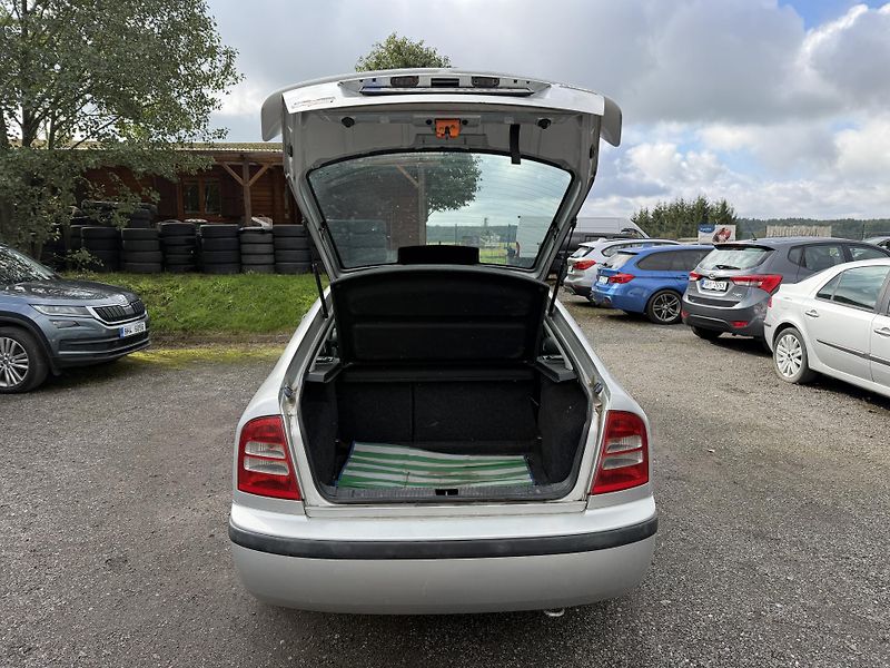 Škoda Octavia 1.9TDI - fotka 9 z 21