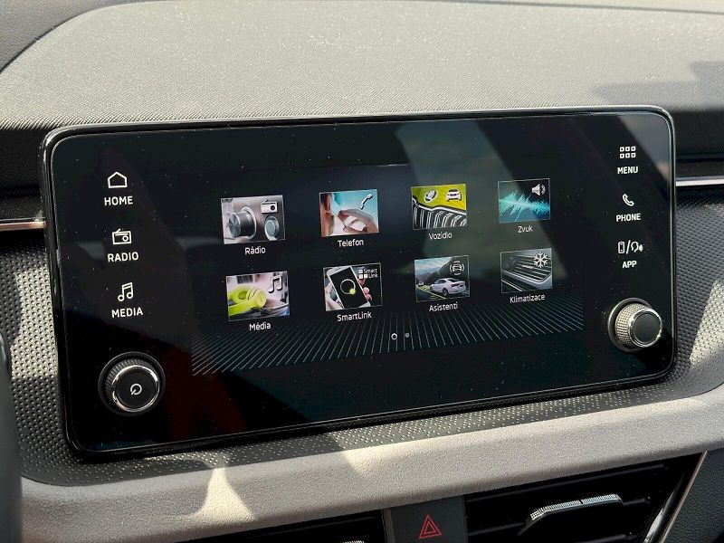 Škoda Kamiq (2025) 1.0 TSI 85 kW TopSelection - fotka 21 z 24