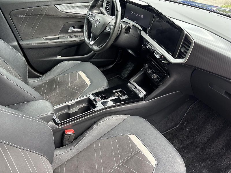 Opel Mokka (2022) 1.2 Turbo AT Ultimate - fotka 9 z 28
