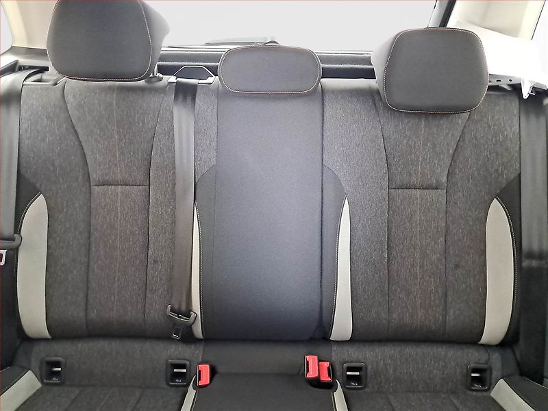 Škoda Kamiq (2019) Style 1.0 TSI, Serv.kniha - fotka 10 z 17