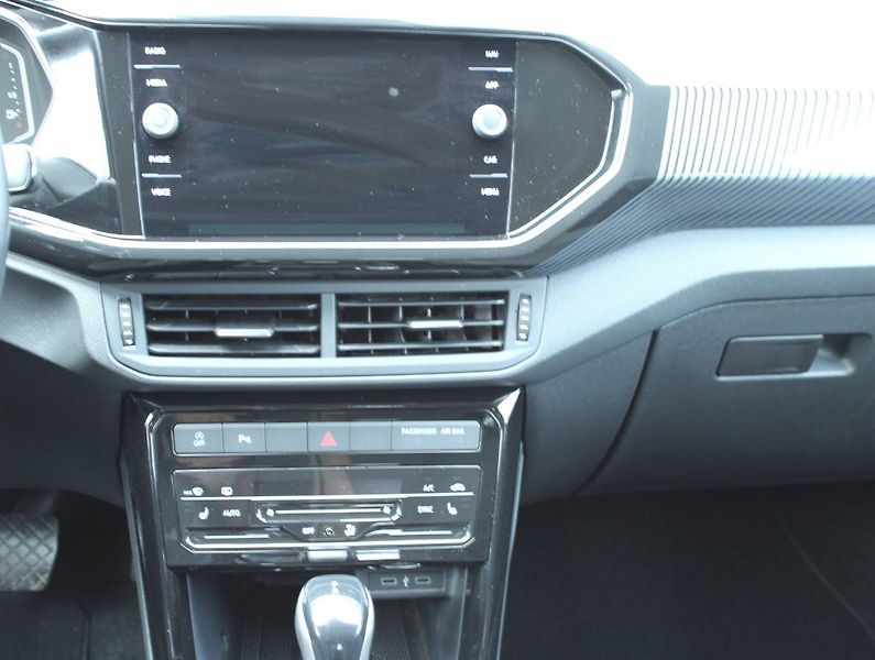 Volkswagen Ostatní (2022) 1.0 TSI 81kW DSG Style - fotka 6 z 33