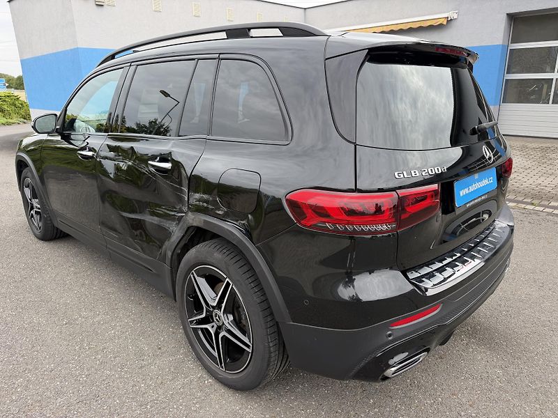 Mercedes-Benz GLB 200D AMG LINE automat závěs  - fotka 5 z 23