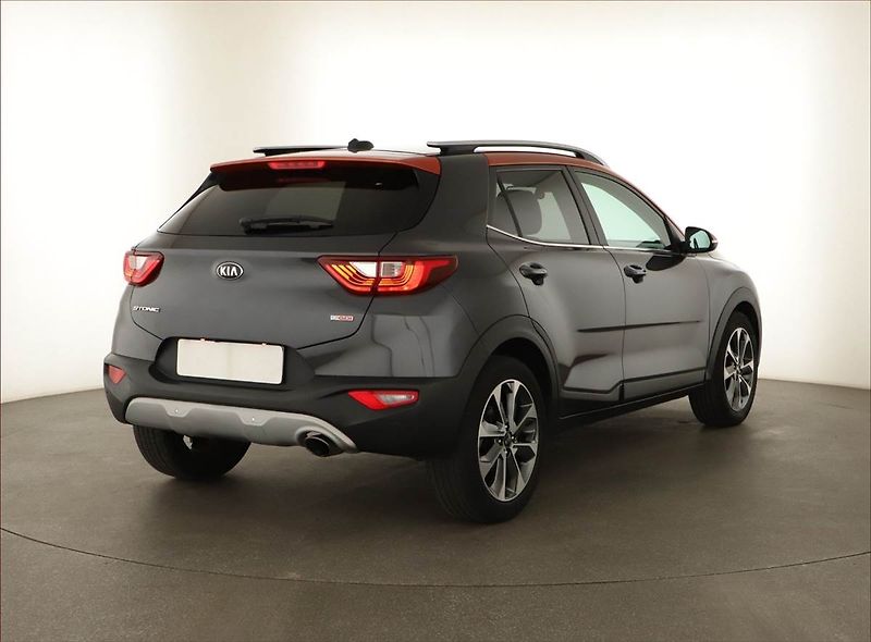 Kia Stonic (2018) 1.0 T-GDI, Serv.kniha, Kůže - fotka 5 z 19