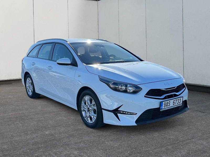 Kia Ceed (2023) SPIN 1.0T-GDI 74kW CZ DPH - fotka 3 z 11