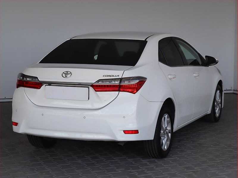 Toyota Corolla (2017) Style 1.6 Valvematic, Automat - fotka 5 z 25