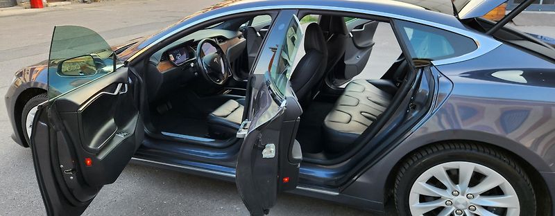 Tesla Model S (2020) 100D*LONG*RANGE*RAVEN*AWD* - fotka 10 z 48