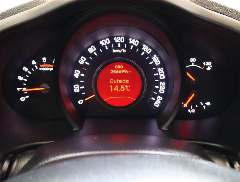 Kia Sportage (2012) 2.0 CRDi, 4X4, Xenony - fotka 11 z 18