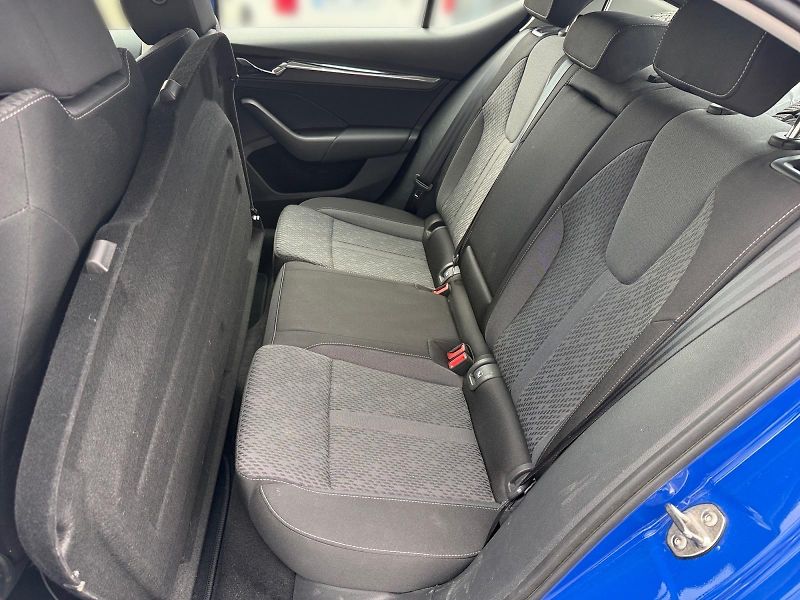 Škoda Octavia (2023) STYLE 1.5e-TEC 110kW TAŽNÉ CZ - fotka 8 z 11