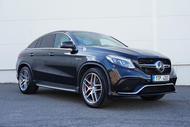 Mercedes-Benz GLE 63S AMG 4M - fotka 1 z 50