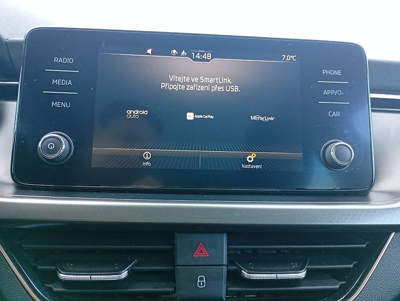 Škoda Scala (2019) 1.5 TSI Style LED tažné - fotka 35 z 35
