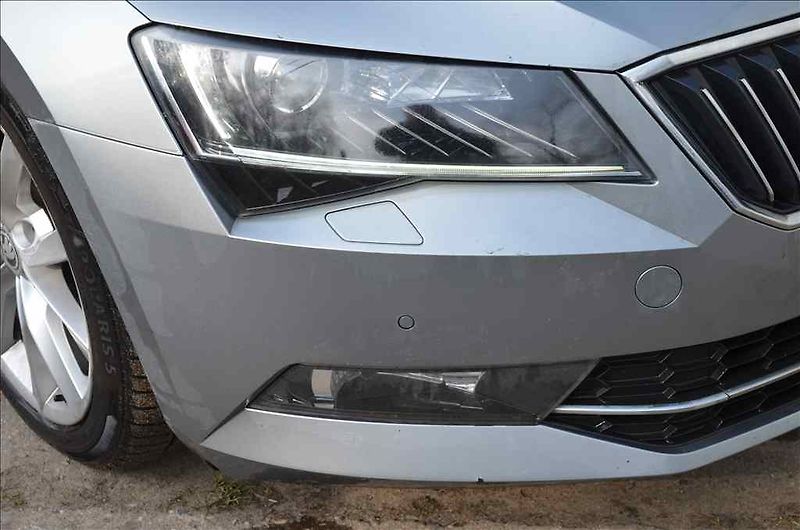 Škoda Superb (2016) III. 2,0 TDI DSG - fotka 7 z 20