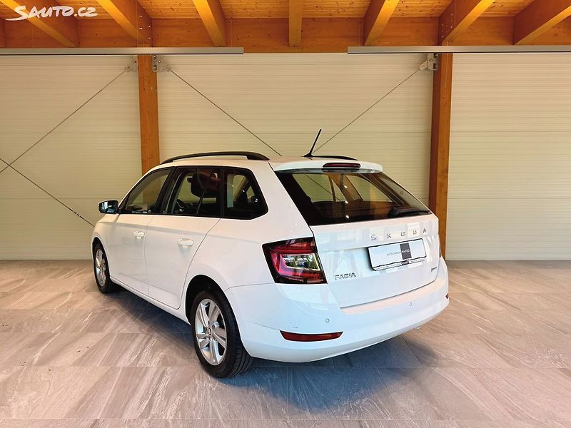 Škoda Fabia 1.0 TSi 70 Kw Style - fotka 15 z 24