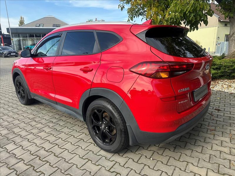 Hyundai Tucson 1,6 T-GDi MT 4x2 ICEBREAKER - fotka 3 z 28