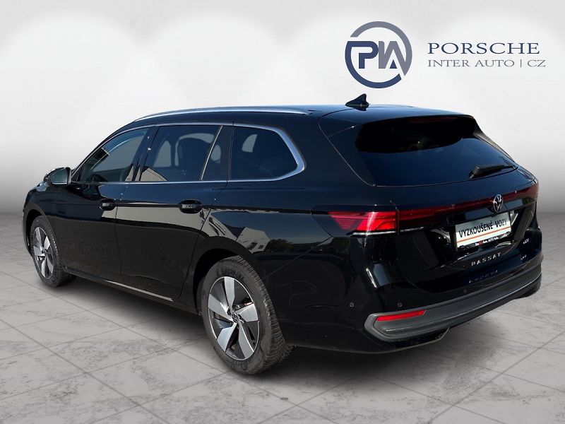Volkswagen Passat Business  1.5 eTSI 7DSG  110 k - fotka 8 z 30