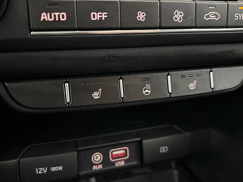 Kia Ceed Kombi - fotka 25 z 26