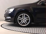 Škoda Octavia (2017) 2.0 TDI, Automat, Navi - náhled 15