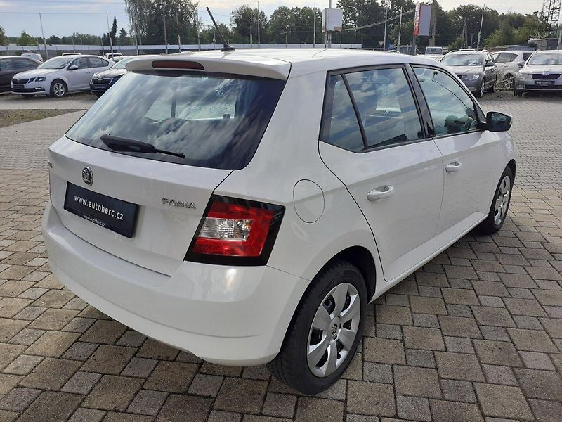 Škoda Fabia (2017) 1.2 TSi  NOVÉ ROZVODY - fotka 4 z 23