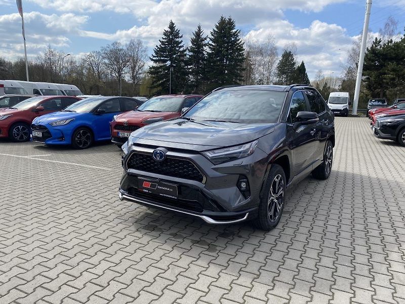 Toyota RAV4 2.5 Plug-in Hybrid Executive - fotka 3 z 28