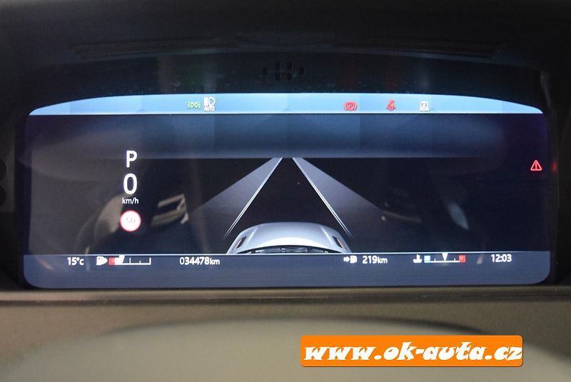 Land Rover Range Rover Velar 3.0L R-DYNAMIC 294 kW ZÁRUKA  - fotka 65 z 74