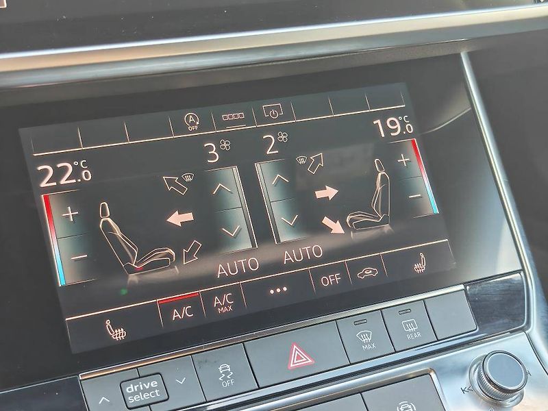 Audi A6 40 Sline ST7 2,0TDI - fotka 21 z 27