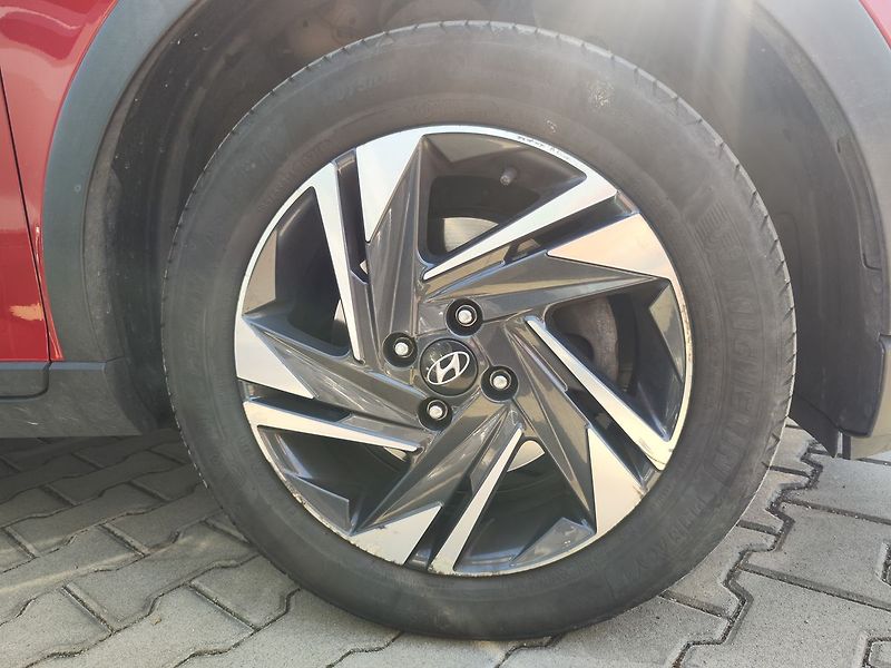 Hyundai Bayon 1.2 /62kW Smart - fotka 27 z 32