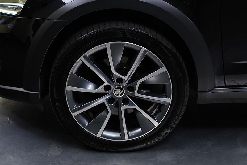 Škoda Octavia - fotka 10 z 27