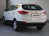 Hyundai ix35 (2012) 1.7 CRDi, AC, tempo, park - náhled 6