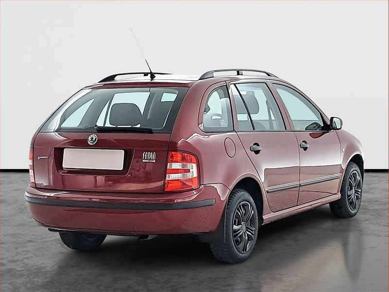 Škoda Fabia (2005) 1.2 12V, nová STK, zamluveno - fotka 5 z 14