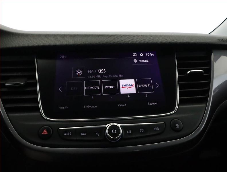 Opel Crossland X (2019) Innovation 1.2 Turbo - fotka 12 z 18