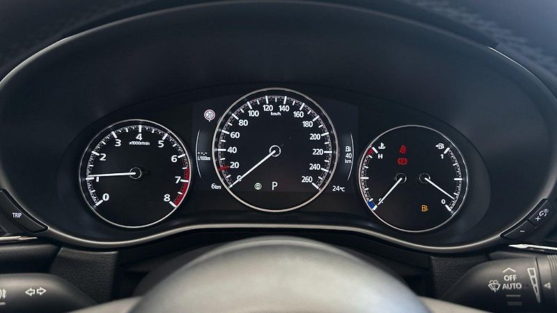Mazda CX-30 (2026) 2.5 G140 Centre-line AT - fotka 10 z 24