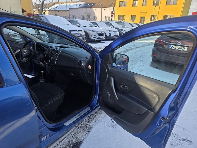 Dacia Sandero 1 2 TZ Klimatizace  - fotka 9 z 19