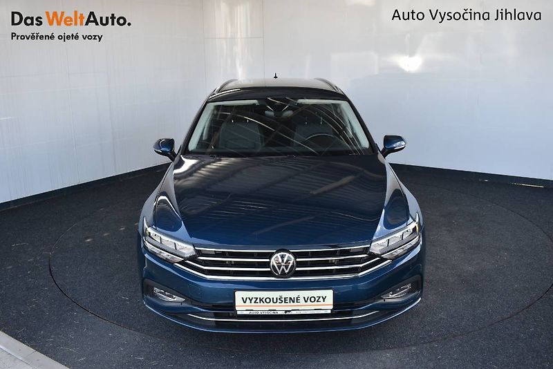 Volkswagen Passat Variant (2023) 1.5TSI 110kW, LED, tažné - fotka 4 z 24