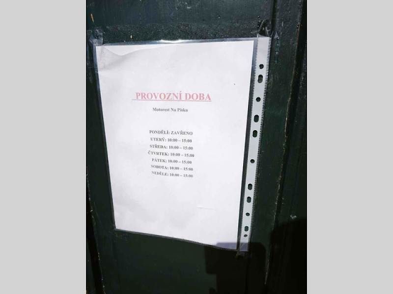 My jsme si dali vepřový steak s volským okem a americkými brambory za 199 korun.