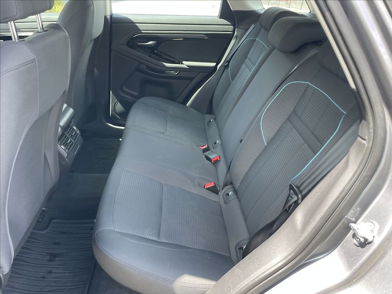 Land Rover Range Rover Evoque 2,0 D150 4x4 Manual LED - fotka 8 z 36